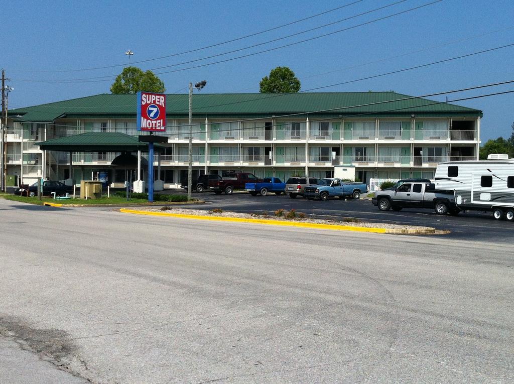 Super 7 Motel Richmond Eksteriør billede