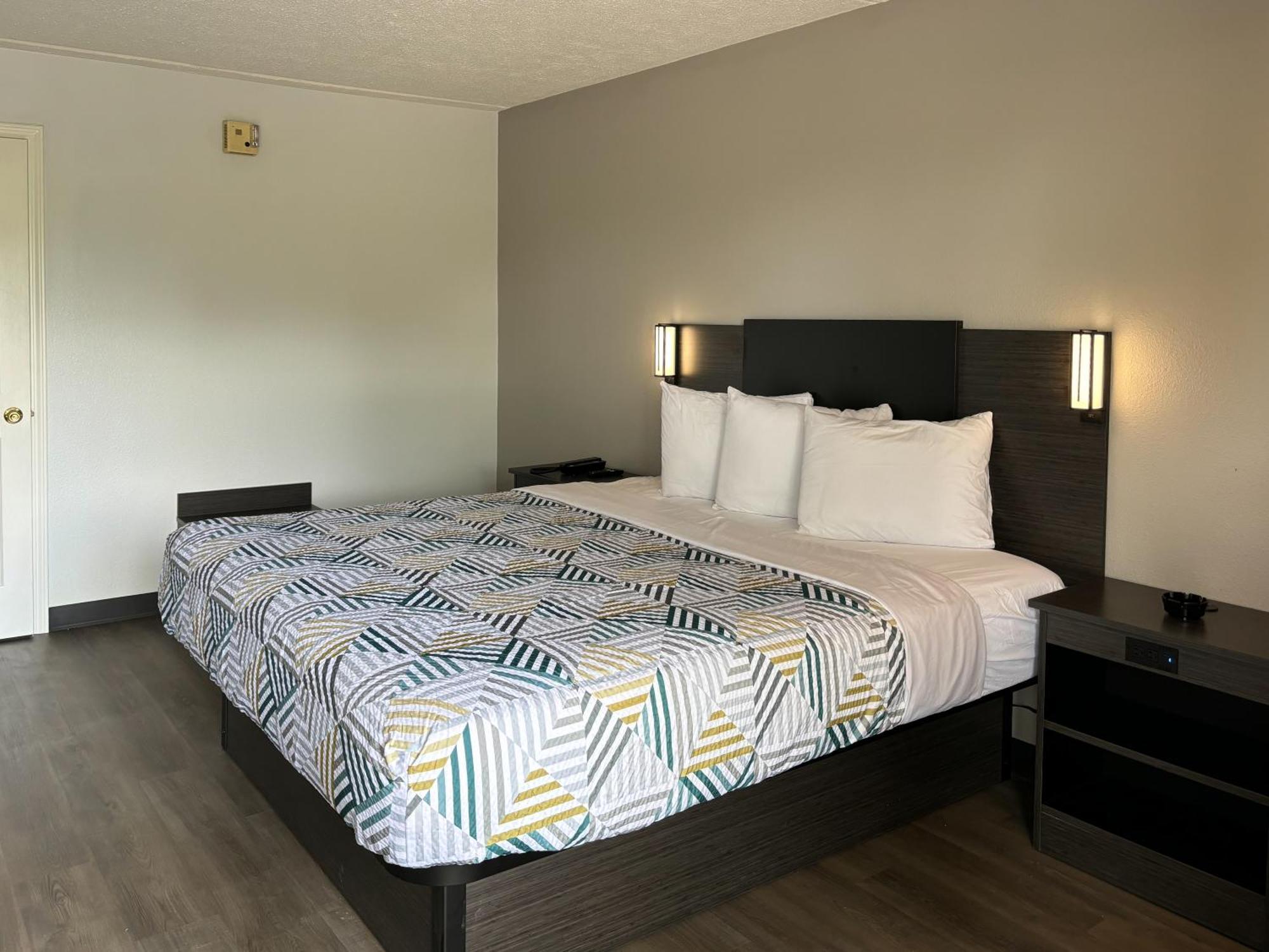 Motel 6 Richmond, Ky Eku Campus Area Eksteriør billede