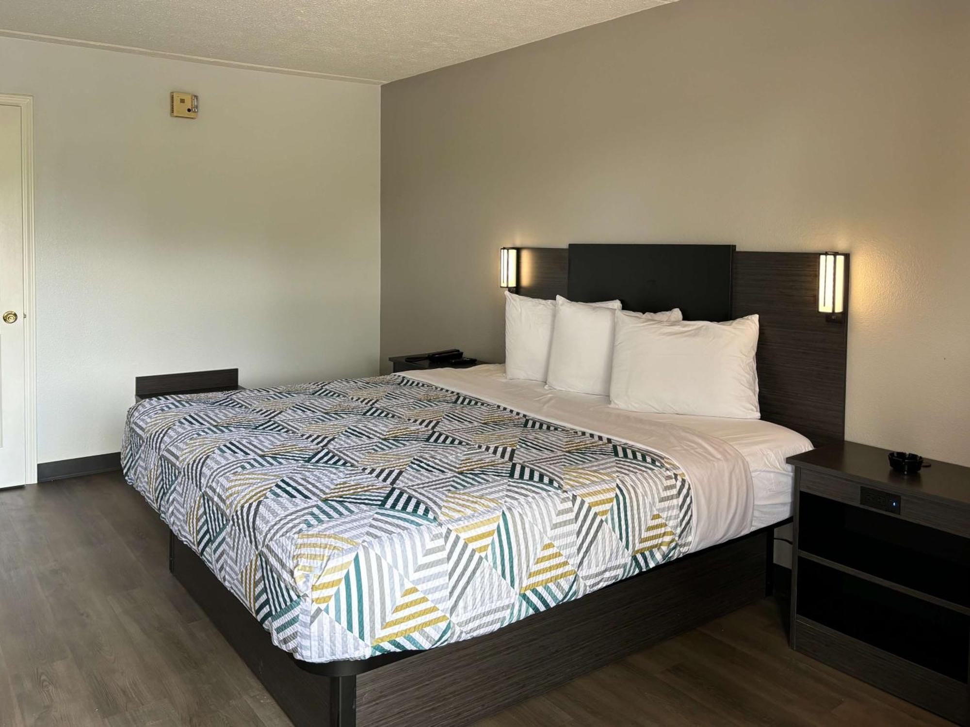 Motel 6 Richmond, Ky Eku Campus Area Eksteriør billede