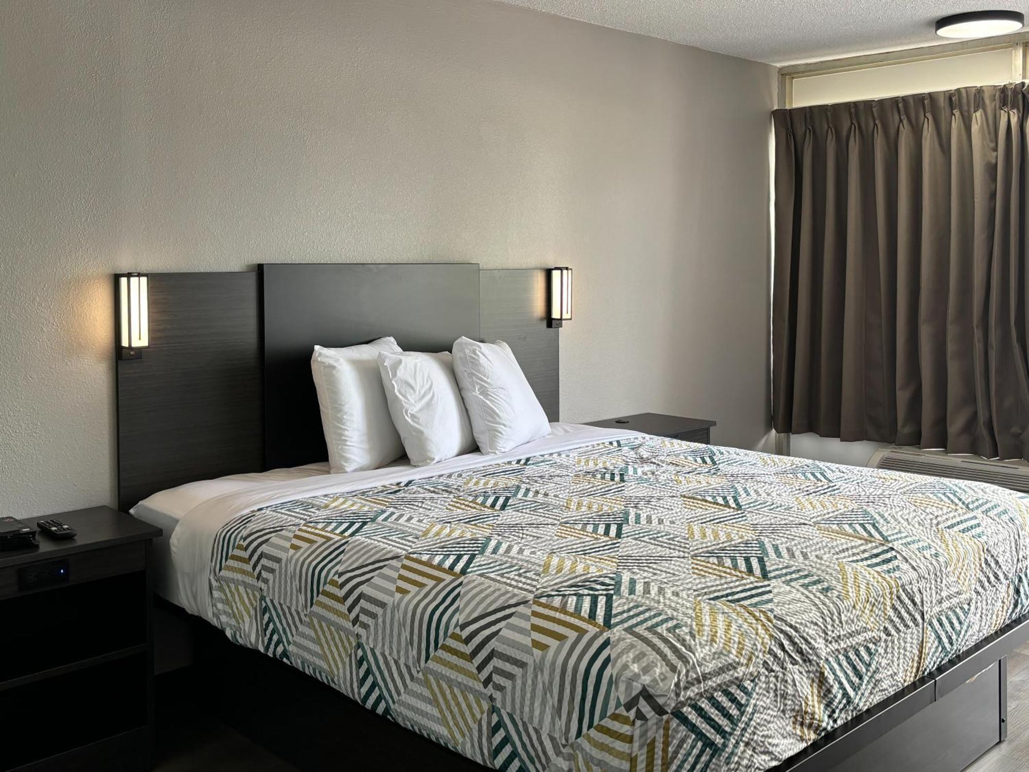 Motel 6 Richmond, Ky Eku Campus Area Eksteriør billede
